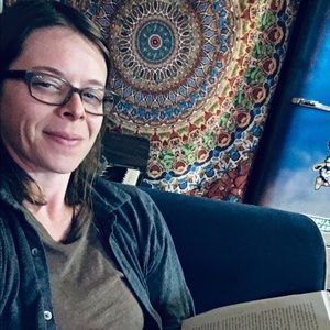 Meet your Posher, Brenda